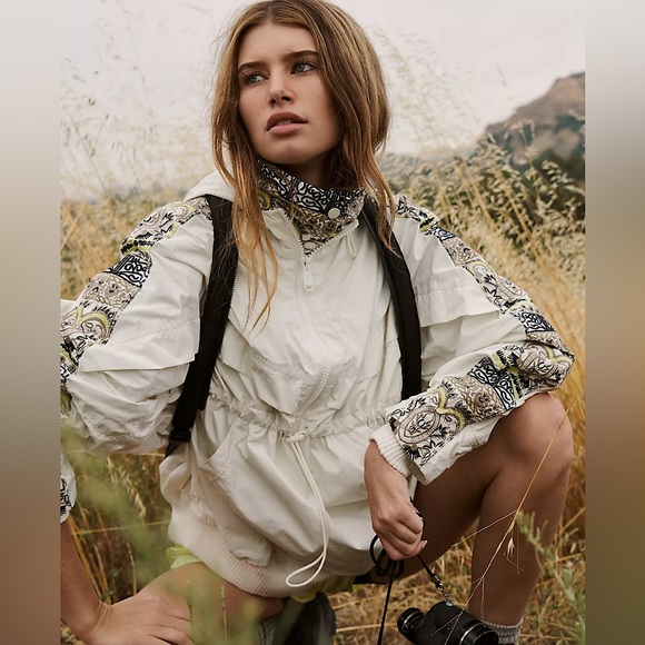 NEW Free People Movement She Fly Jacket In Ivory Combo - Picture 4 of 16